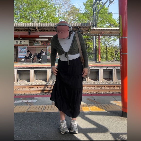 Meet your Posher, Claire - Picture 1 of 1